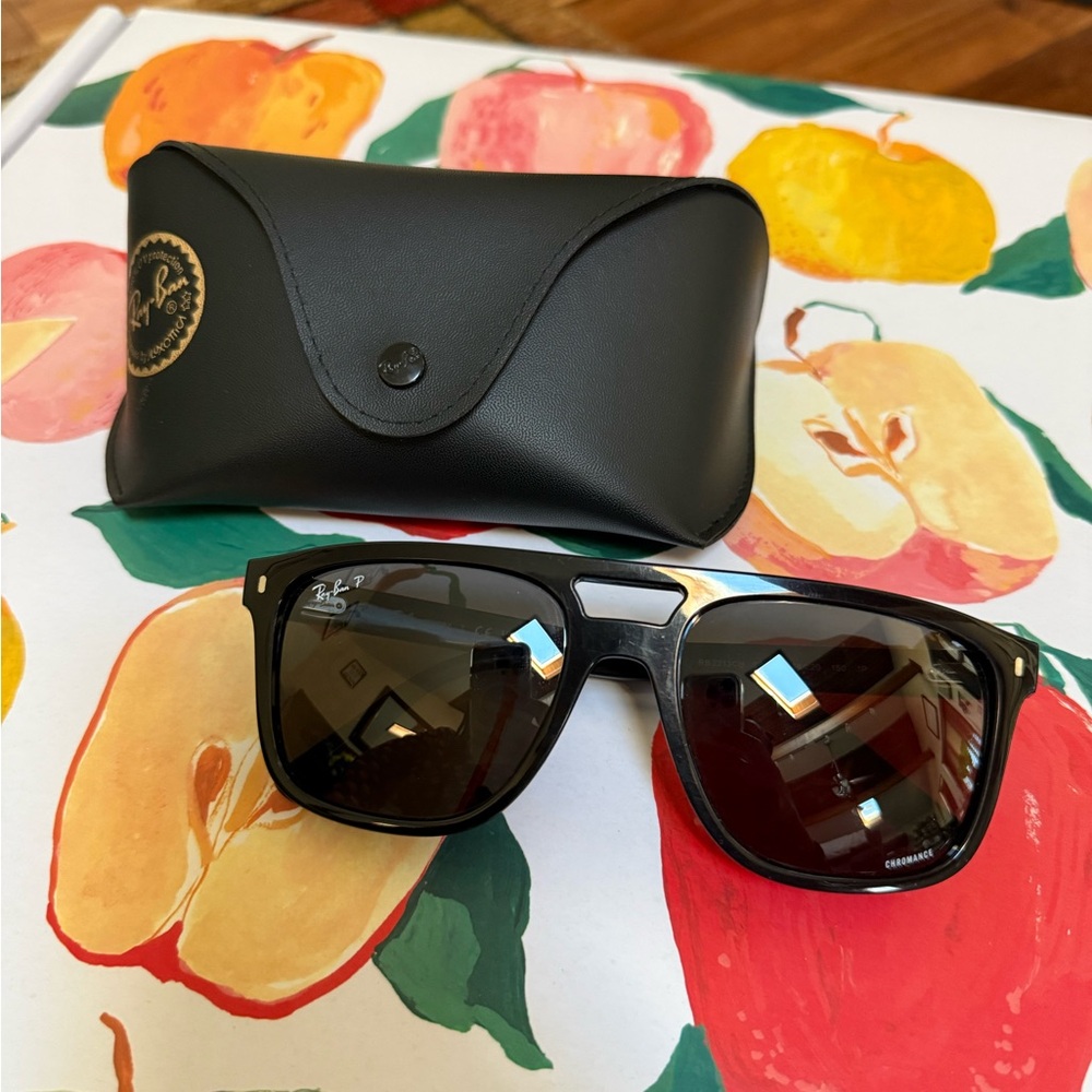Ray-Ban RB2213 Sunglasses